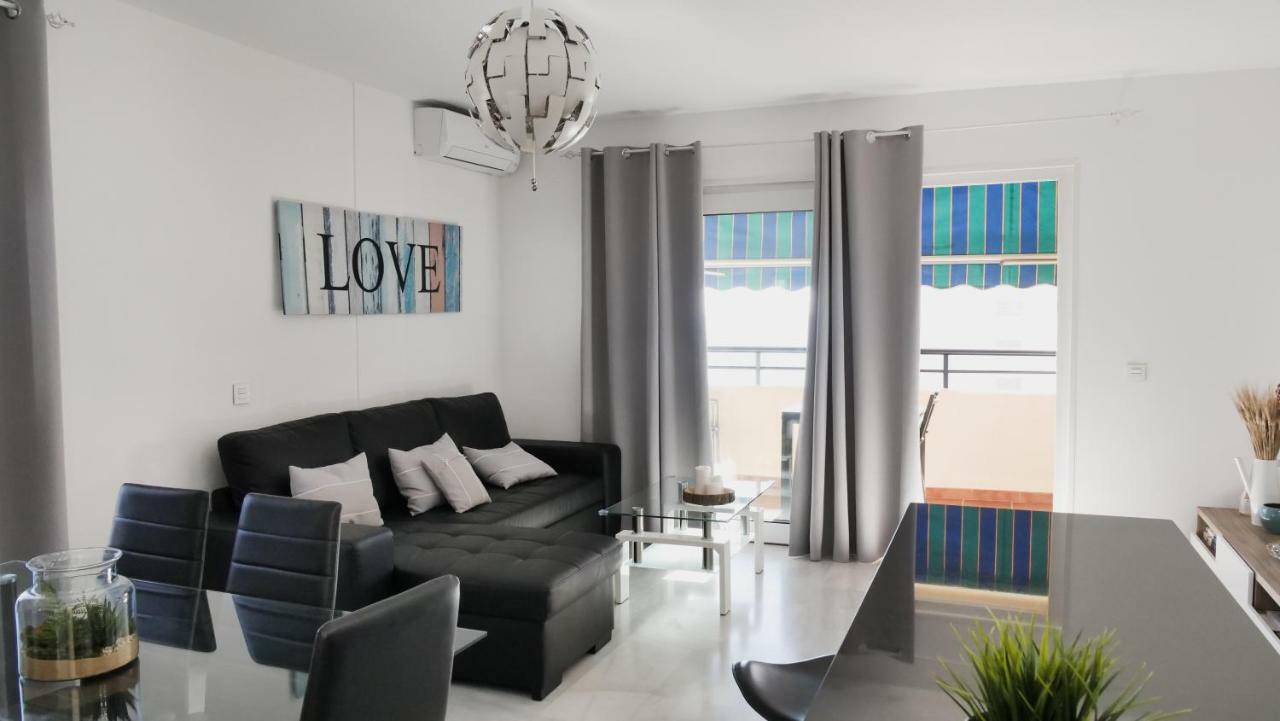 Casinomar Frente Al Mar Apartment เบนัลมาเดนา ภายนอก รูปภาพ