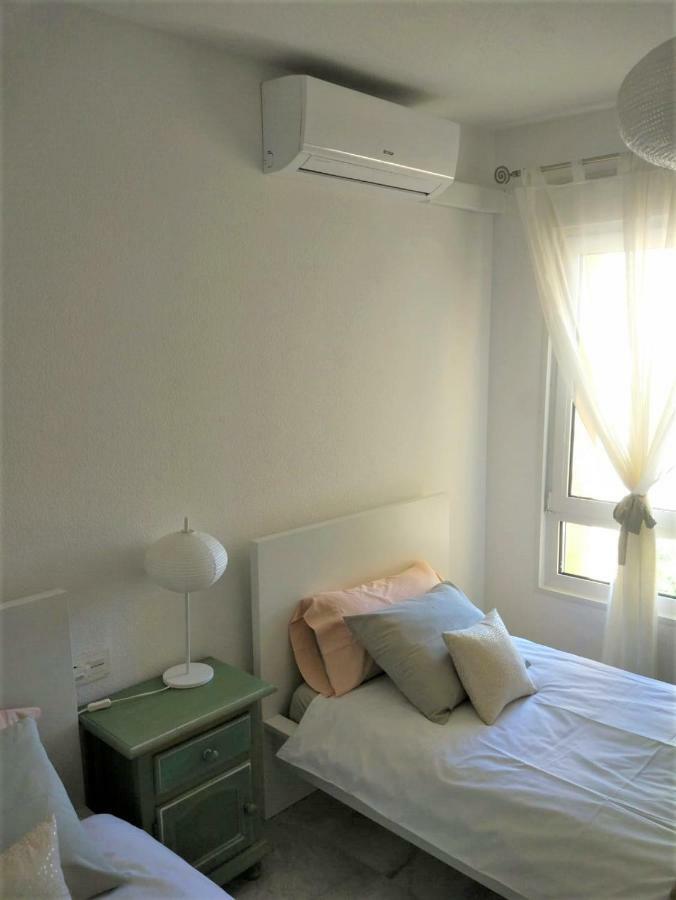 Casinomar Frente Al Mar Apartment เบนัลมาเดนา ภายนอก รูปภาพ